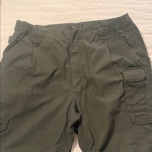 5.11 Tactical Series Ripstop Long Pants 38x34 Length Pre-Owned